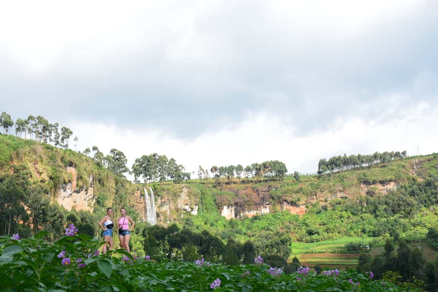1 Day Sipi Falls Hike and Community Coffee Tour - Local guidance makes a practical difference