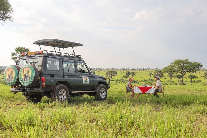 8-Day Private Uganda Big 5 Luxury Safari with Gorillas and Chimps - Queen Elizabeth’s Kasenyi Track and Kazinga Channel