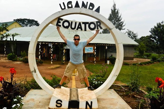 A Tour To Uganda Equator - Who Will Enjoy This Day Trip Most?