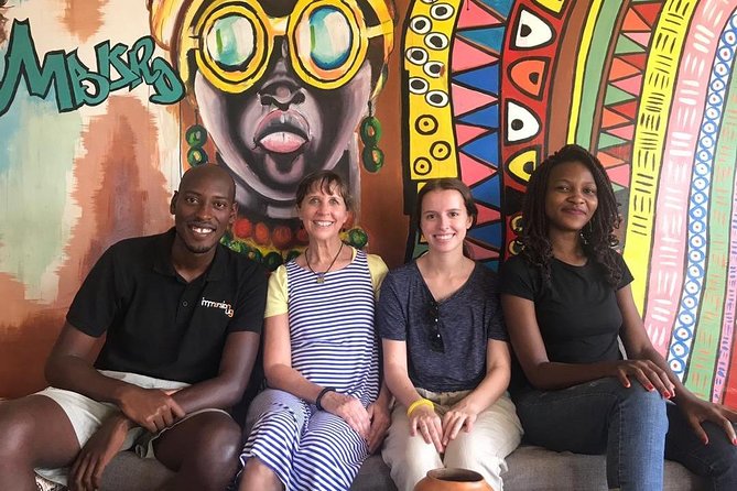 Entebbe Walking Tour (3 Hours) with Zoo and Botanical Gardens Options - Entebbe Crafts Village and the people behind the souvenirs