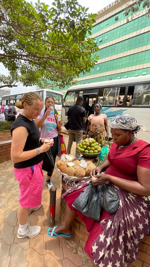Kampala: Female-Guided Walking Tour - Old Taxi Park and the city in motion
