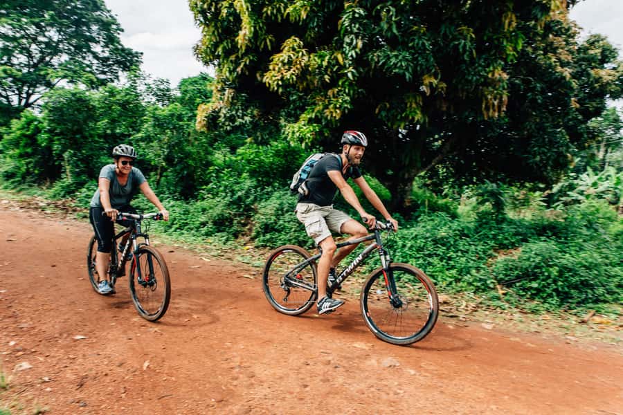 Kampala: Lake Victoria Island Cycling Tour - From Ggaba Gardens to open water