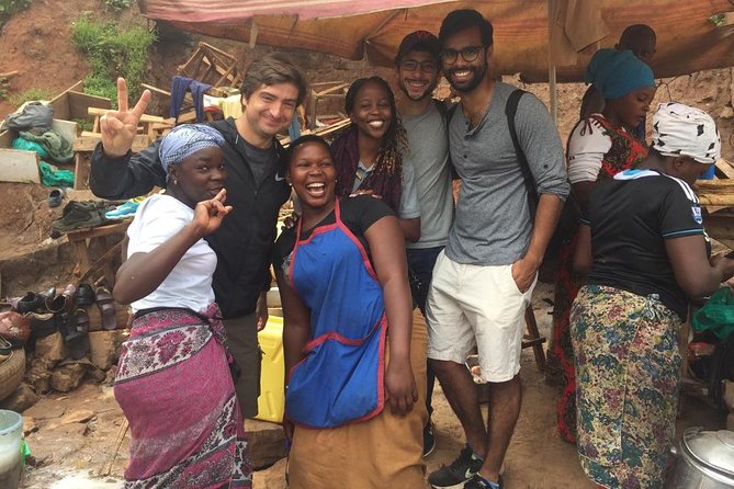 Kampala Walking Tour (3 Hours) with Optional Gaddafi Mosque Visit - Old Taxi Park and Owino Market: Kampala at full volume