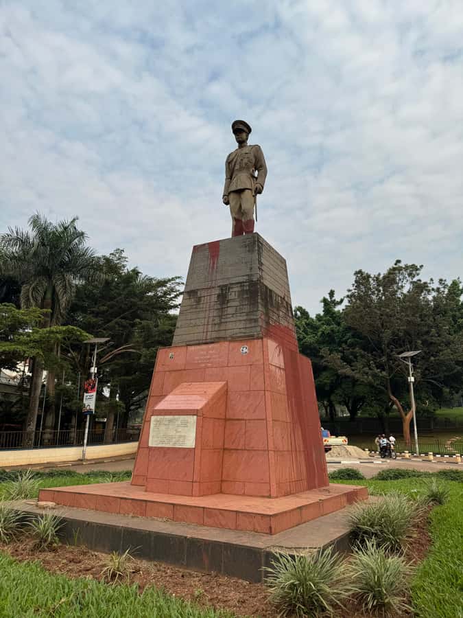 The best Kampala walking experience tour - Guide style and what the experience feels like