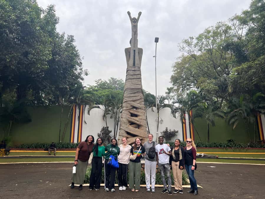The best Kampala walking experience tour - Owino Market and Kampala’s working side