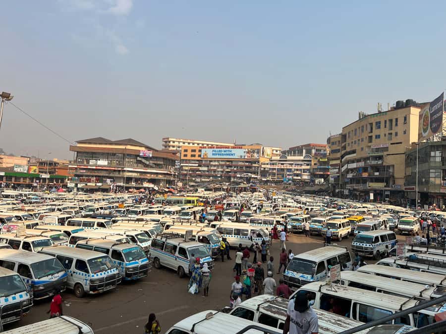 The best Kampala walking experience tour - Independence Monument and the World War memorials